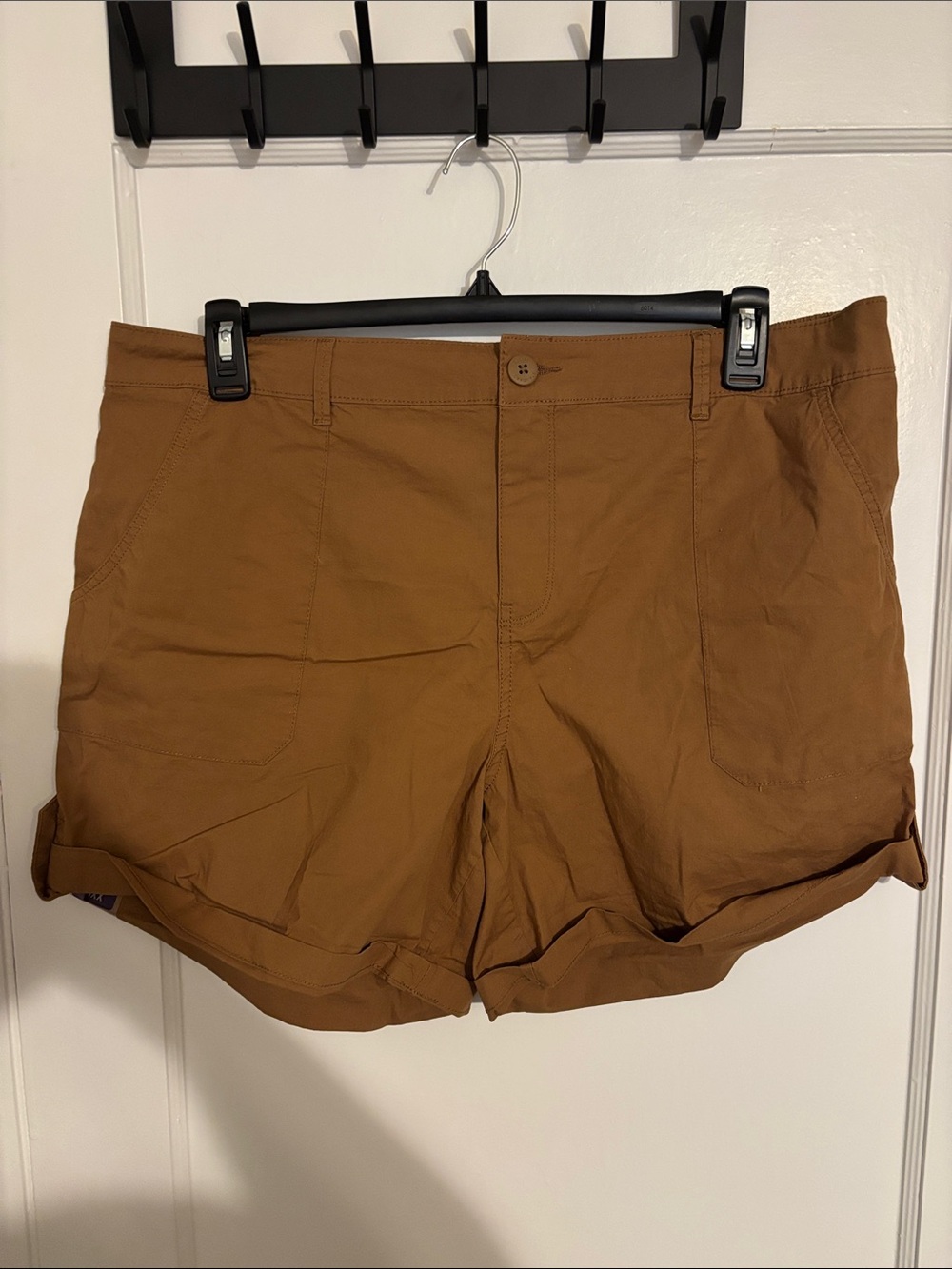 Sanctuary Rolled Hem Bermuda Shorts in Caramel